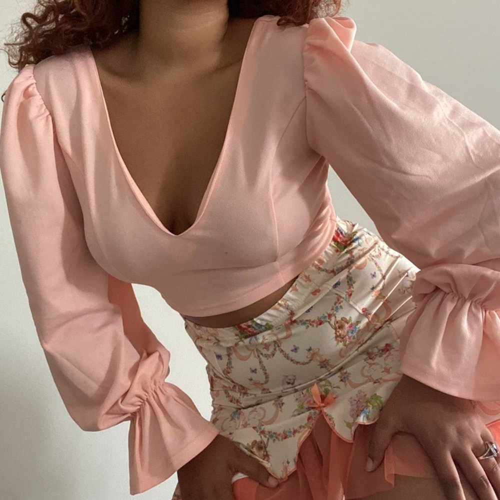 Sugar pink lace up back flowy blouse💖💖 - Picture 1 of 3